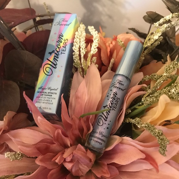 🆑 Unicorn 🦄 Tears MYSTICAL EFFECTS LIP TOPPER - Picture 3 of 8